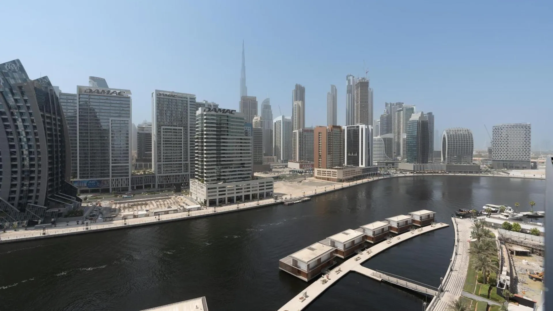 Stunning 2Bd Apartment Business Bay Dubai