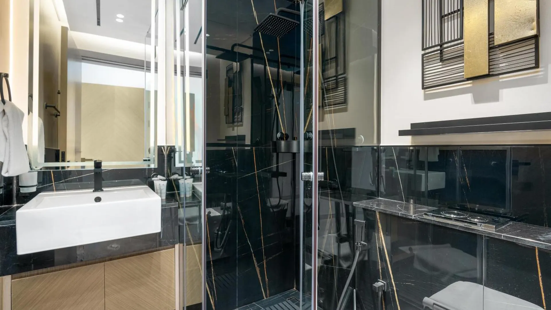 Stunning 2Bd Apartment Business Bay Dubai United Arab Emirates