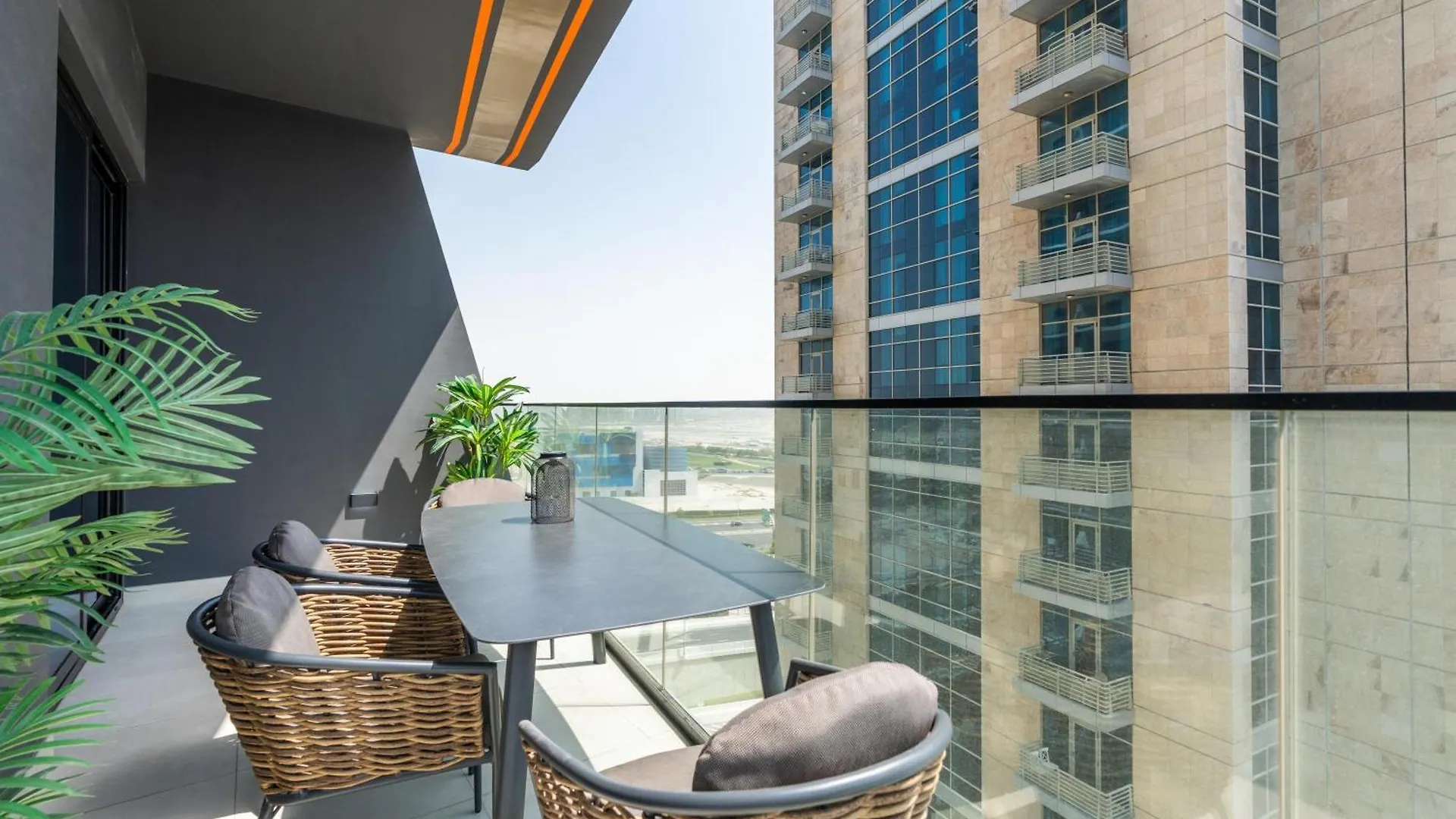 Stunning 2Bd Apartment Business Bay Dubai 0*,